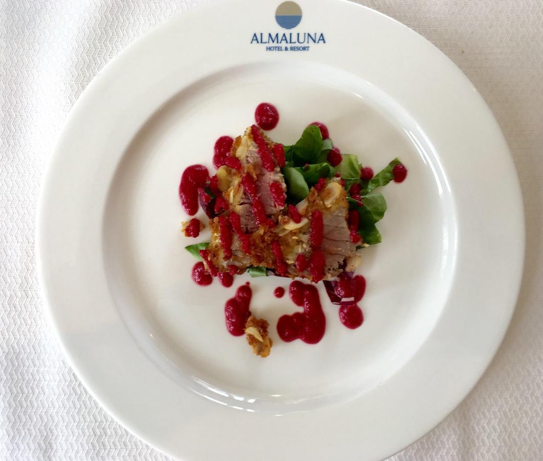 Almaluna Hotel & Resort Alba Adriatica Bagian luar foto